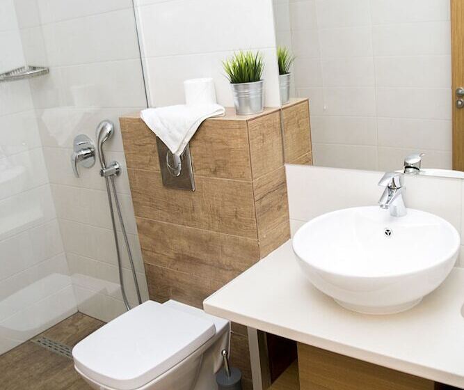 ホテル St. Panteleimon Beach