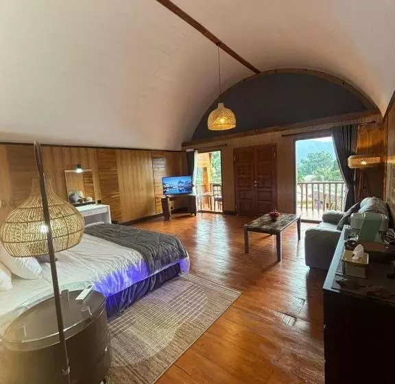 Hotelli Pondanu Living