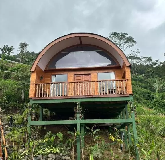 Hotelli Pondanu Living