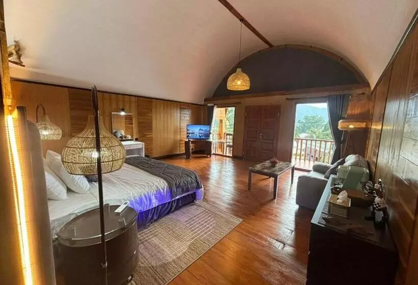 Hotelli Pondanu Living