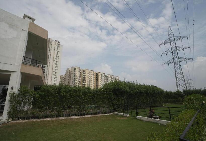 Hotel Tdi Club Retreat Sector 110