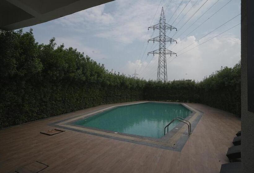 Hotel Tdi Club Retreat Sector 110