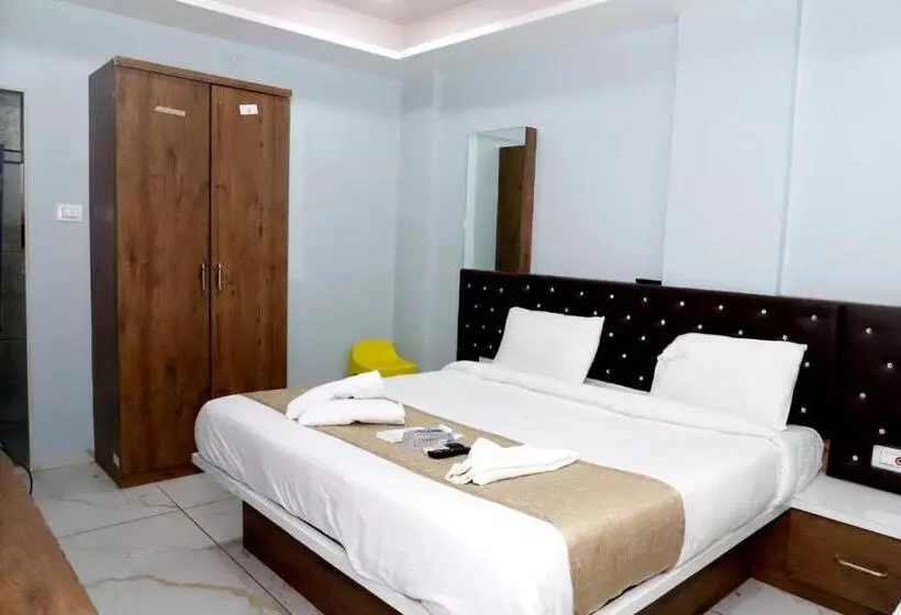 Hotelli Twarita Executive Lodge