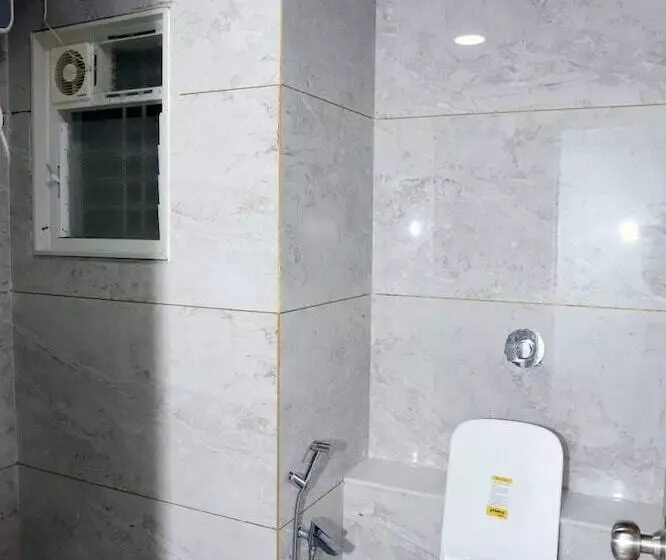 Hotelli Twarita Executive Lodge