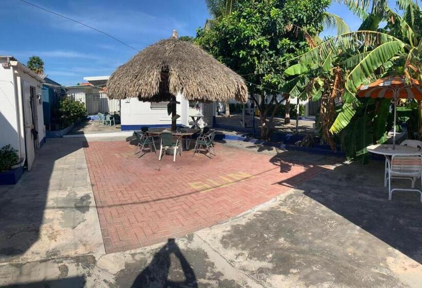 مُتل Fun In The Sun Apartments