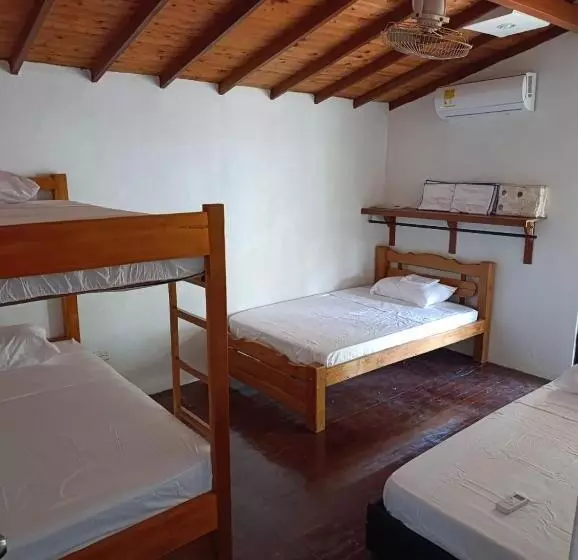 Majatalo Brisa Y Mar