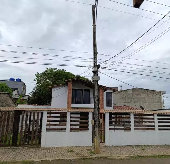 Majatalo Brisa Y Mar