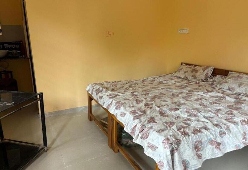 Pensió Gurukurpa Bhakt Nivas