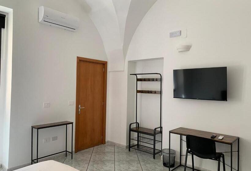 پانسیون La Via Maestra