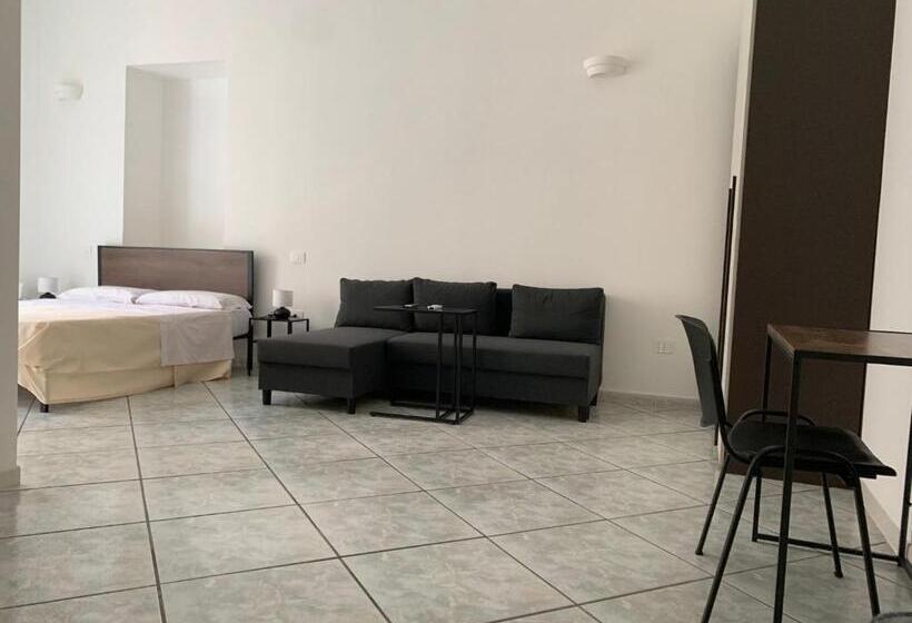 پانسیون La Via Maestra