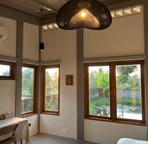 פנסיון Liontree Villa