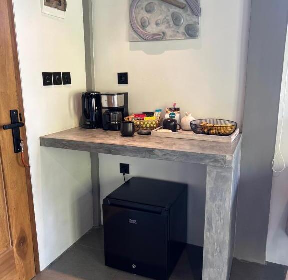 פנסיון Liontree Villa