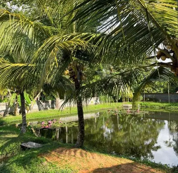 Majatalo Liontree Villa