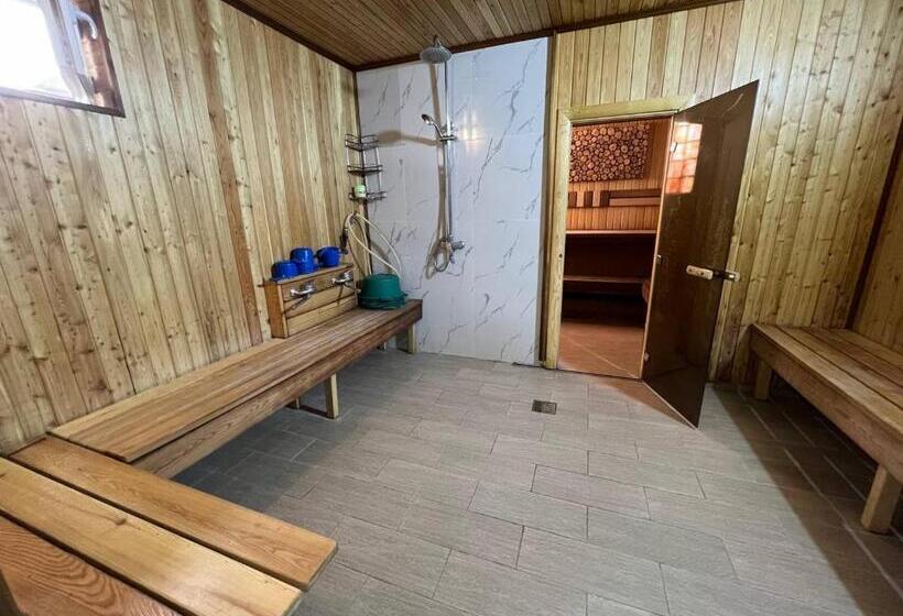 پانسیون Nur Guest House