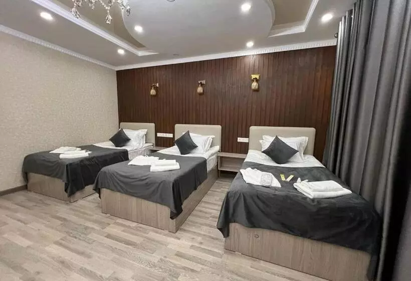 پانسیون Nur Guest House