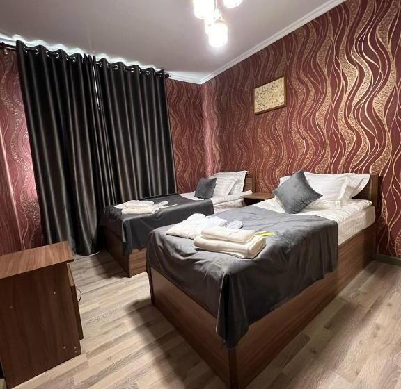 پانسیون Nur Guest House