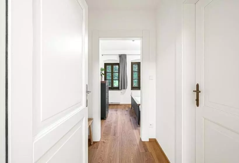 Retkeilymaja Výletní Restaurace Rudolfov