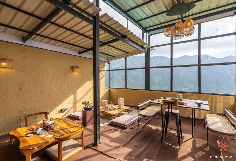 הוסטל Zostel Shoja, Jibhi