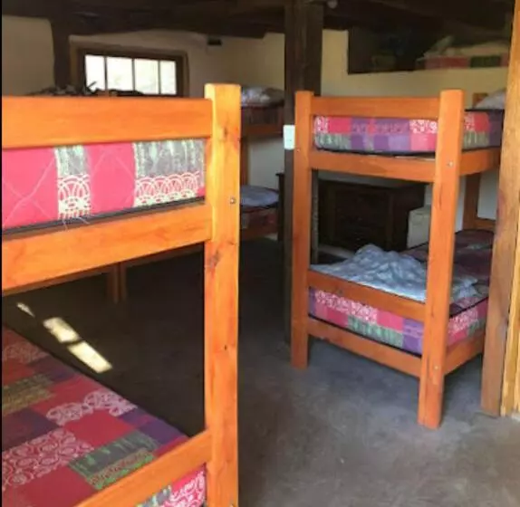 Casa Qinti Hostel