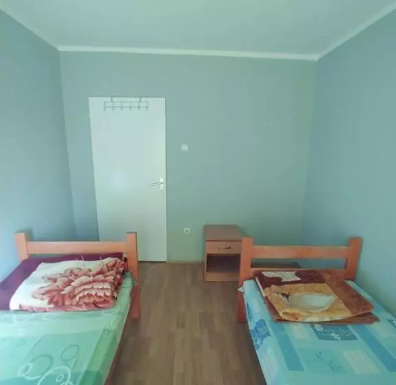 Hostel Modena