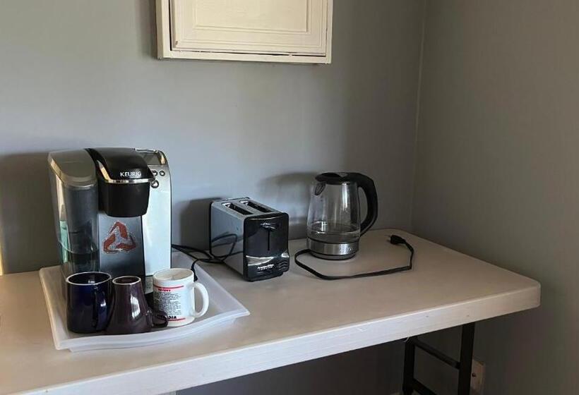 Hotel Big Band House