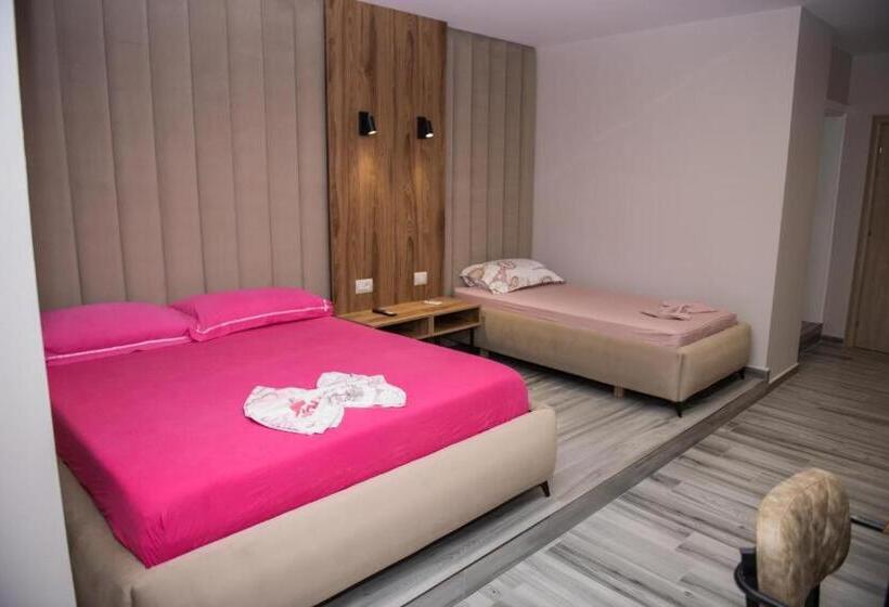 هتل Donatelo New 2