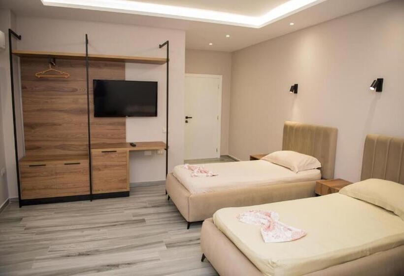 هتل Donatelo New 2