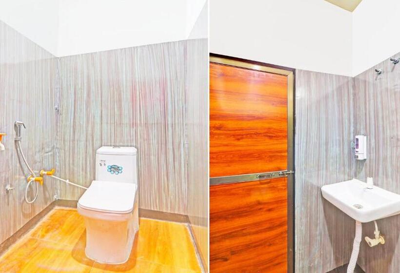 ホテル Oyo Flamingo Inn