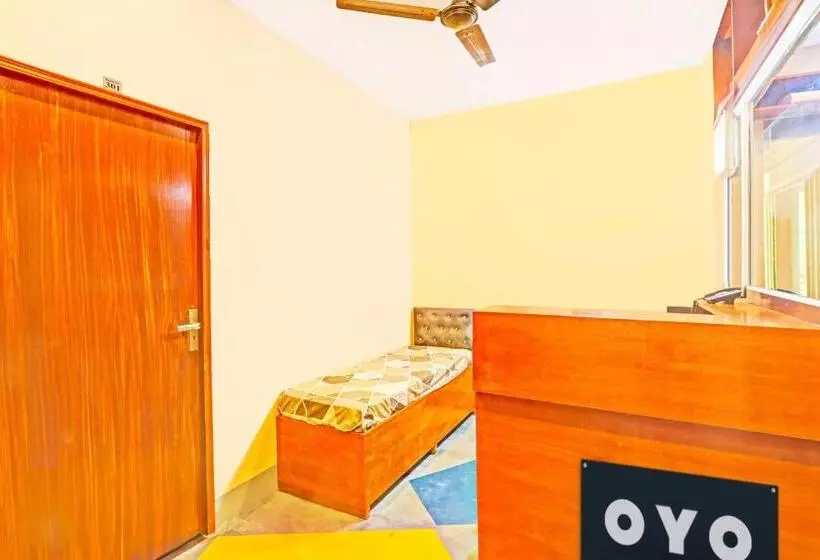 هتل Oyo Flamingo Inn