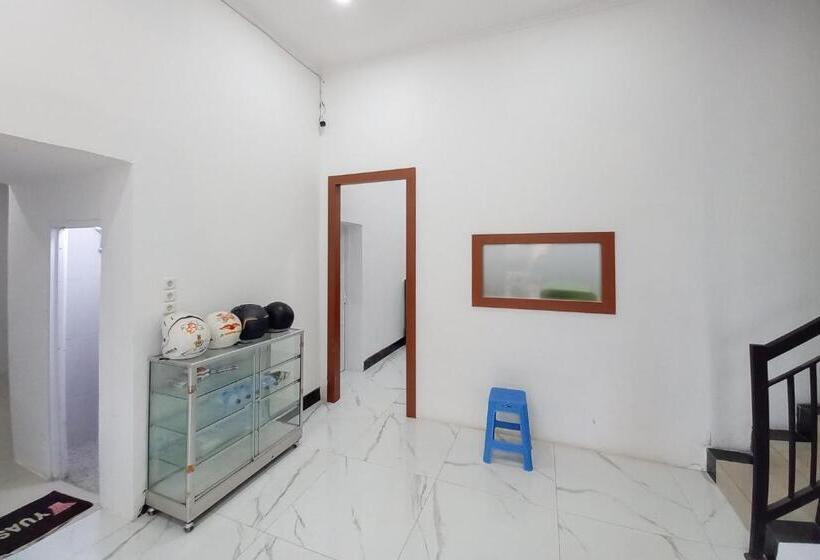 酒店 Reddoorz Syariah At Sungai Pinang Muara Bungo