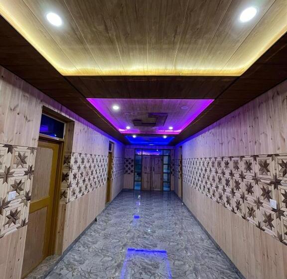 Szálloda Snow Crust