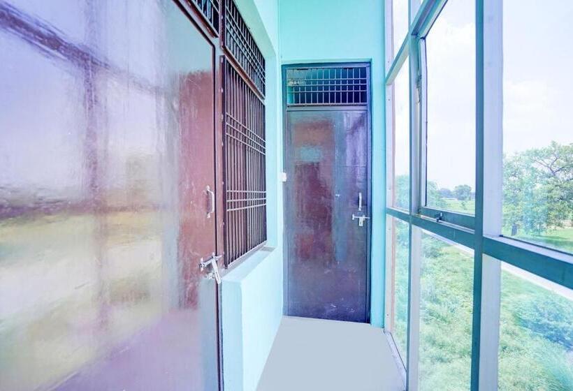 ホテル Spot On Sky Blue