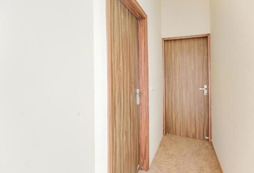 هتل O Grace Residency