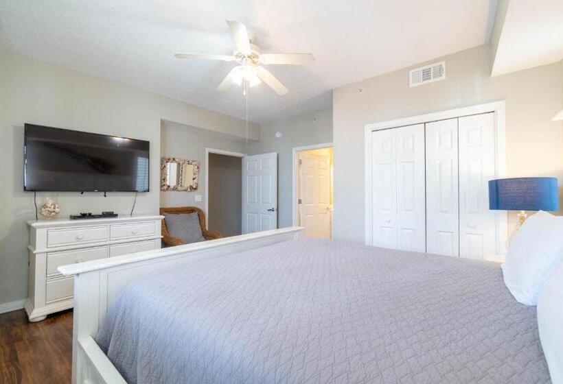 Pekilana Laini New In Destin, Lazy River, Pools