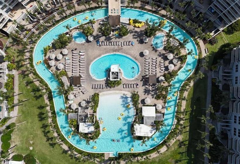 Pekilana Laini New In Destin, Lazy River, Pools