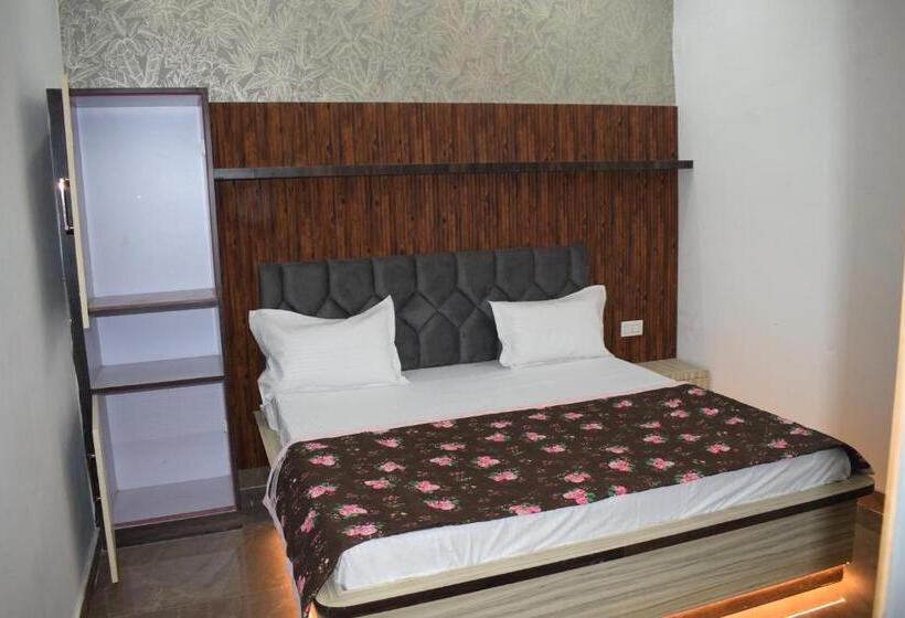 Pensão Brij Maya Dham