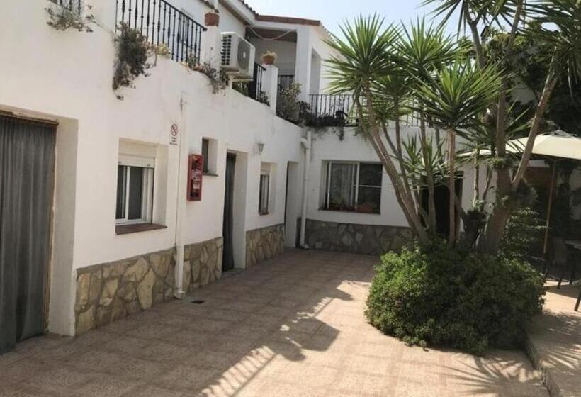 پانسیون Ca L Ona Antiguo Can Leon