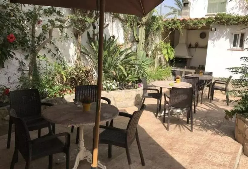 Majatalo Ca L Ona Antiguo Can Leon