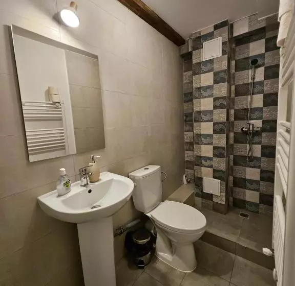 پانسیون Cabana Hora
