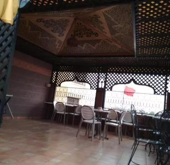 ペンション Dar Bouanania Meknes