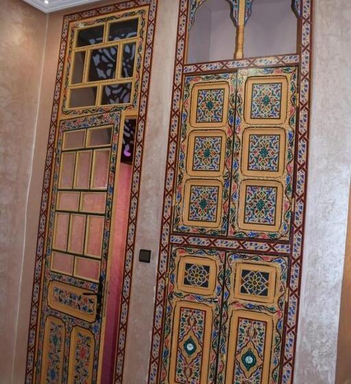 پانسیون Dar Bouanania Meknes