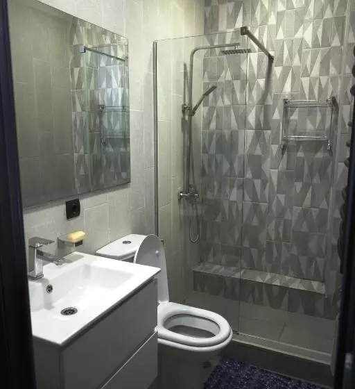 پانسیون Tiroents Boutique