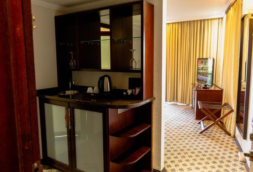 Phakalane Golf Estate Hotel & Convention Centre