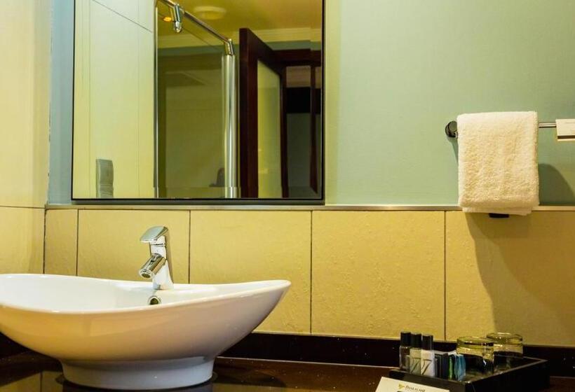 Phakalane Golf Estate Hotel & Convention Centre