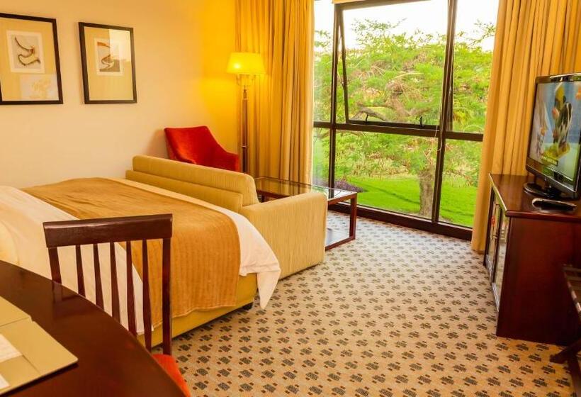 Phakalane Golf Estate Hotel & Convention Centre