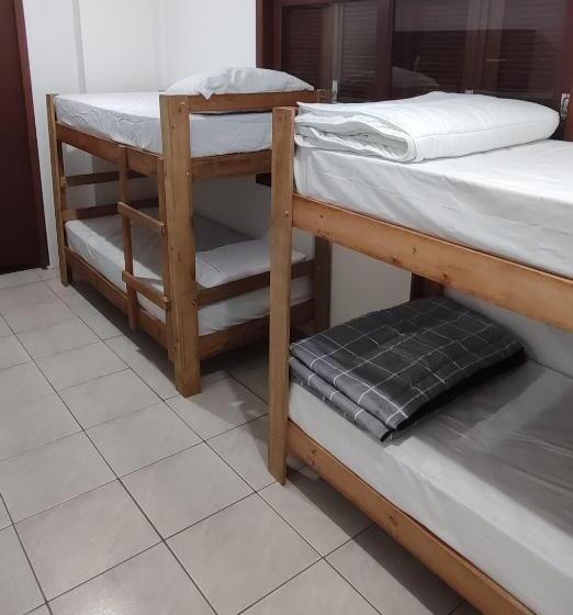 Picco Da Ilha Hostel