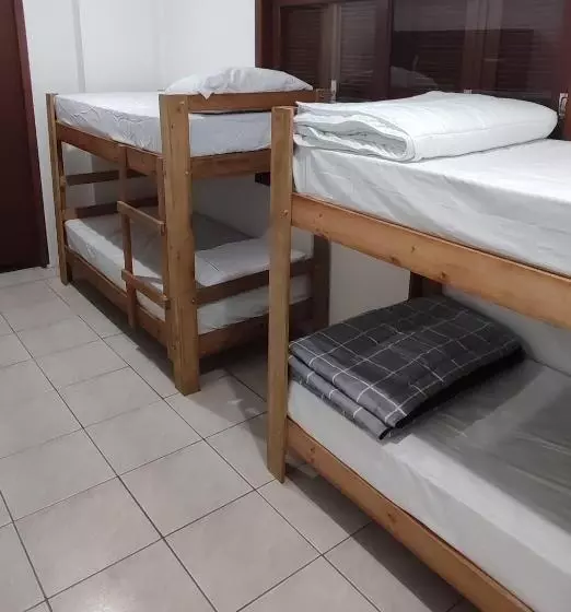 Picco Da Ilha Hostel