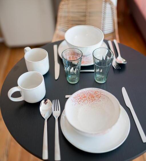 Villa Robs Appartements Tout Confort, Tv Connectée, Haut Débit, Localisation Idéale Courts Séjou