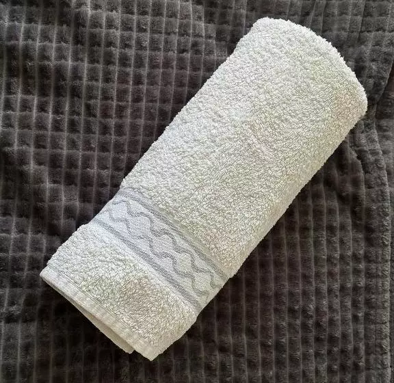 Retkeilymaja Lepopaikka Lokinpesä, Majoitus Ja Camping