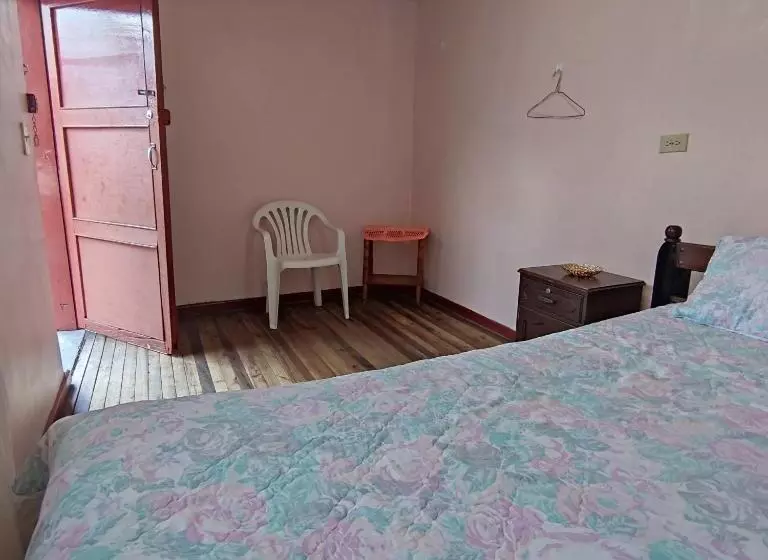 Aamiaismajoitus (B&B) Conexión Urbana En El Centro De Ambato